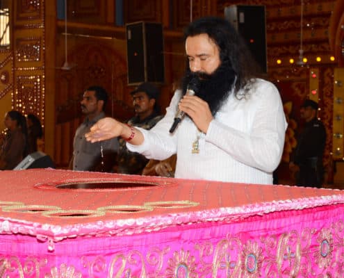 GOD'S NAME IS MINE OF 

HAPPINESS: Saint Dr.MSG Insan