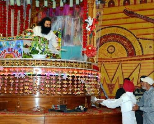 GOD'S NAME IS MINE OF 

HAPPINESS: Saint Dr.MSG Insan