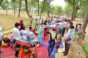 welfare activities on maha paropkar diwas by DSS 03 - Dera Sacha Sauda