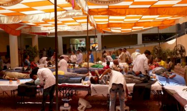 Blood Donation For The Indian Army At Dera Sacha Sauda On 30 July 2011