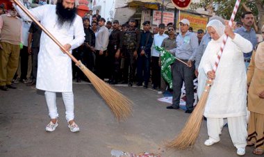 Cleanliness Earth Campaign at Pushkar, Rajashtan on 8th Dec 2012