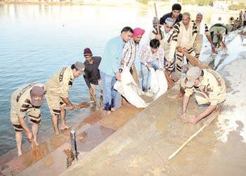 Cleanliness Earth Campaign at Pushkar, Rajashtan on 8th Dec 2012