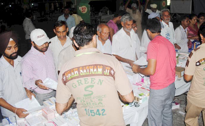 Thousands of Patients Availed Free Medical Check-up in Sirsa Ashram.