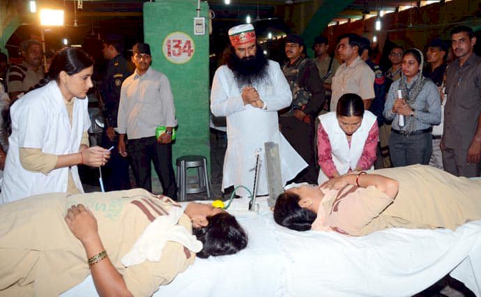 Dera Sacha Sauda Volunteers In A Bid of Saving Lives through Blood Donation