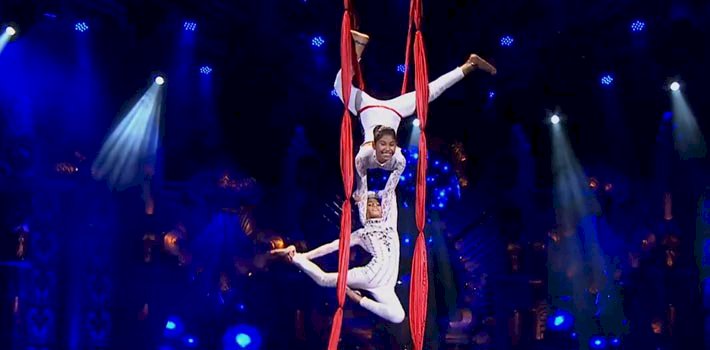 Thrilling Aerial Dance Performance on Entertainment ke Liye Kuch Bhi Karega