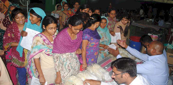 Blood Donation Camp Organized by Dera Sacha Sauda Volunteers for Indian Army