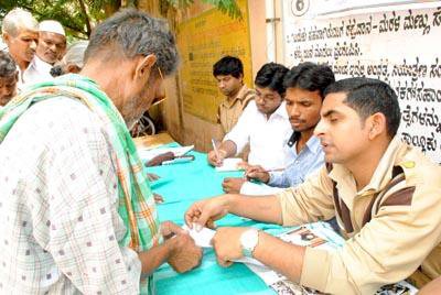 Free Eye Checkup Camp in Kolar, Karnatka