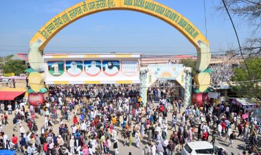 Heartfelt-Greetings-on-the-Auspicious- Gurugaddi Diwas of Shah Satnam Ji Maharaj