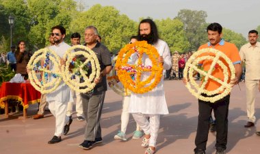 Glimpses Of 32nd Mega Cleanliness Drive held in Delhi on 7th May 2017