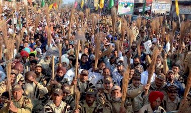 Cleanliness Earth Campaign in Narela, Delhi on 15th March 2013