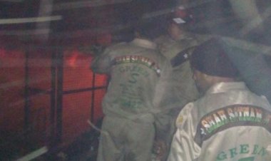 Dera Sacha Sauda Volunteers Help Control Fire in Abohar.