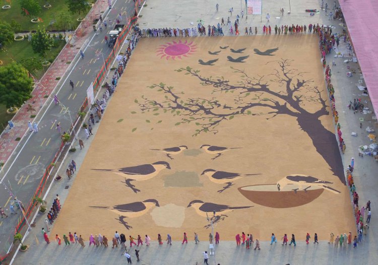 Largest 'Birds Nurturing Mosaic' for welfare of birds